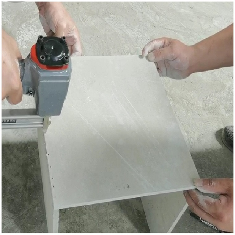 新型材料华纳德可钉阻燃板